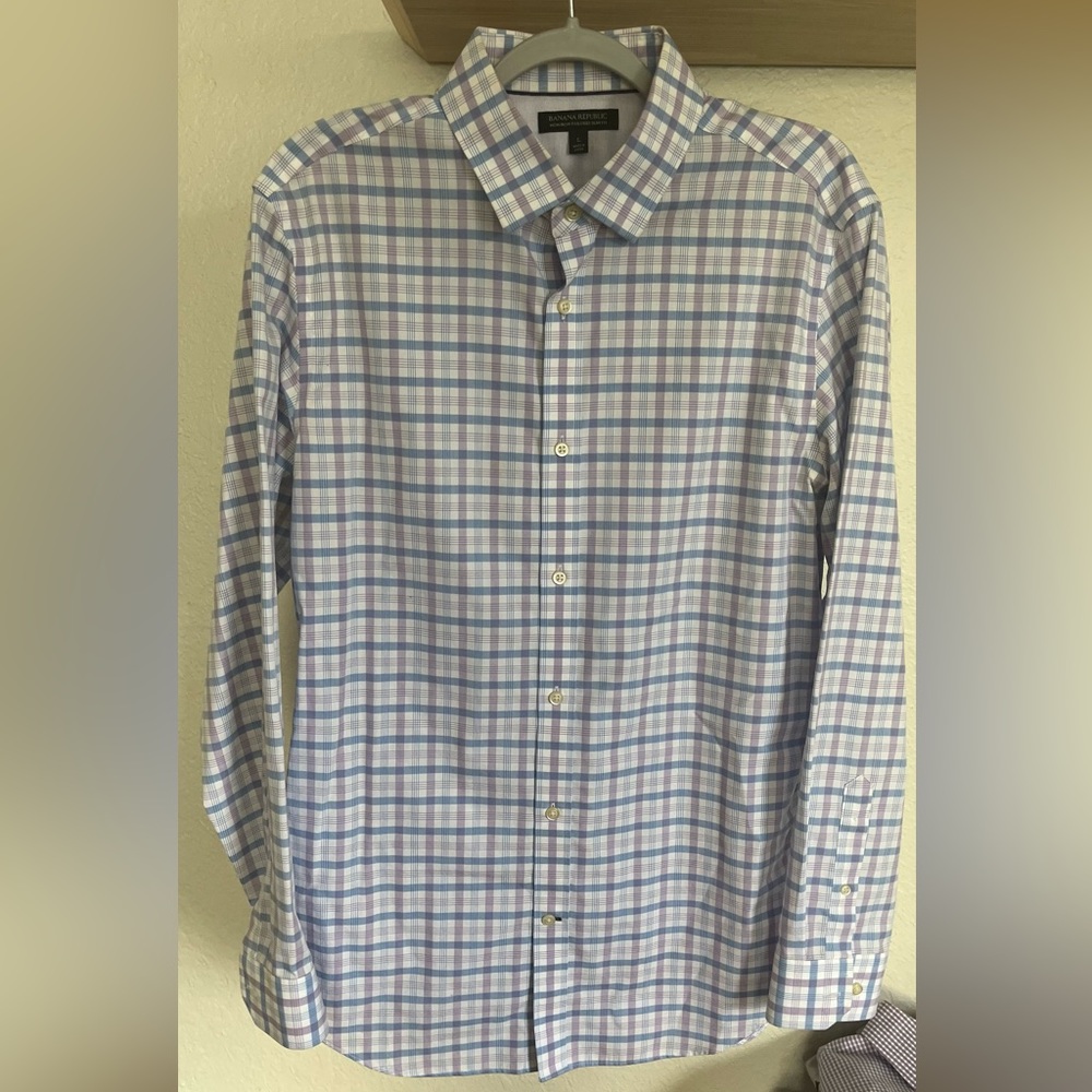 Banana Republic, Slim Fit — Men’s L Long Sleeve button-down